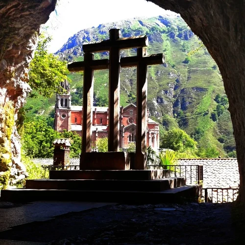 agencia-de-viajes-senda-peregrina-covadonga